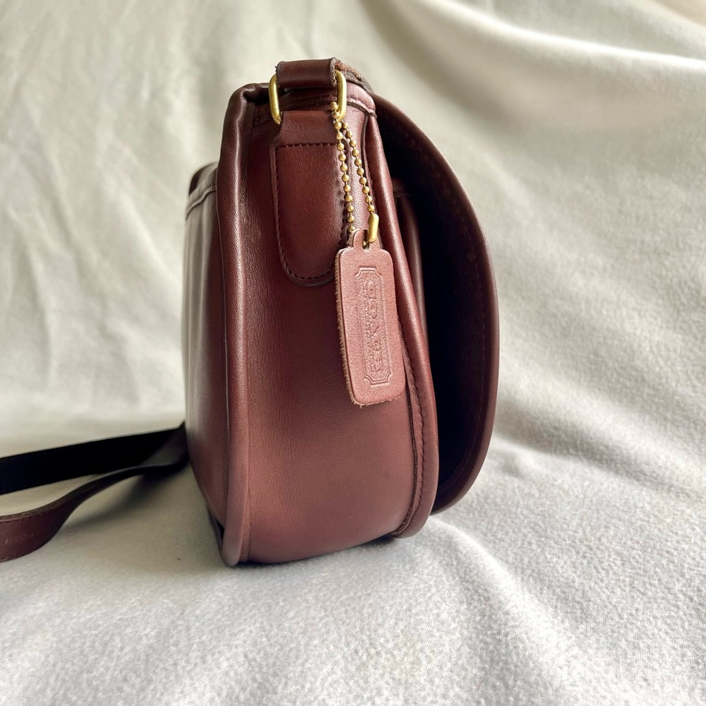 Vintage Coach Saddle Bag – Mahogany – Style 9851 - Picture 3 of 15